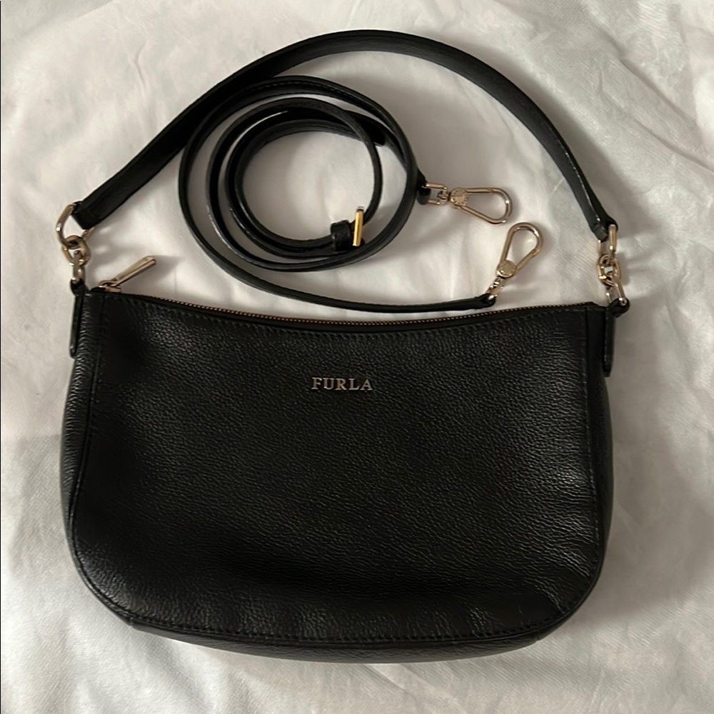 Furla Black Leather Shoulder Bag and Crossbody Strap